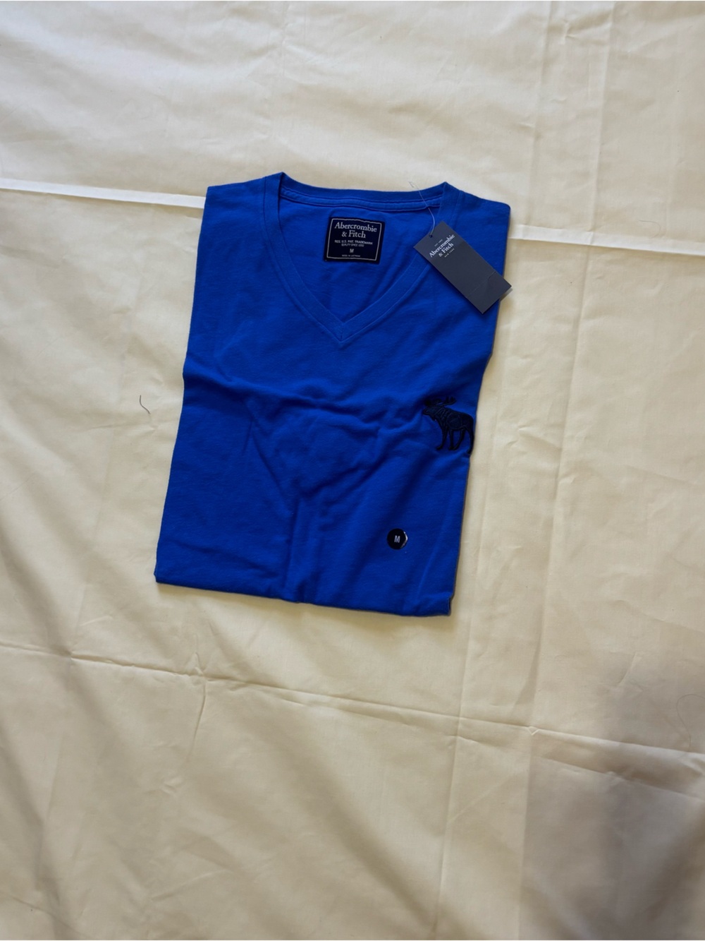 Abercrombie & Fitch Men's V-Neck Tee in Royal Blue Half Sleeve T-shirt( Big Logo